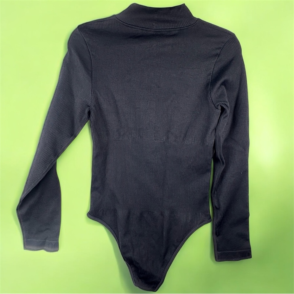 OQQ 2 Pack Spandex Bodysuits Large Long Sleeves Black And Cream High Neck - Picture 2 of 10